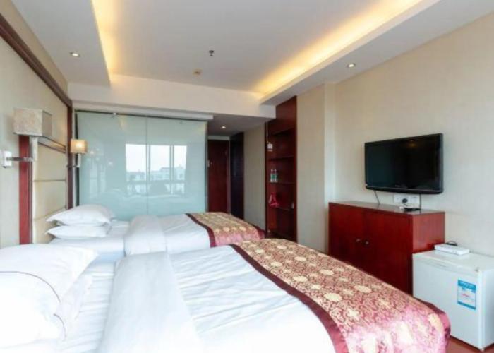 Huajian Hotel