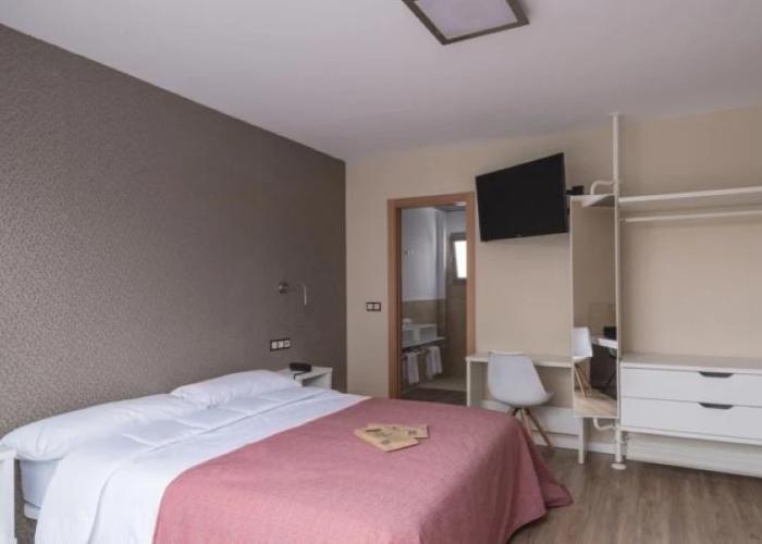 Hostal La Lonja