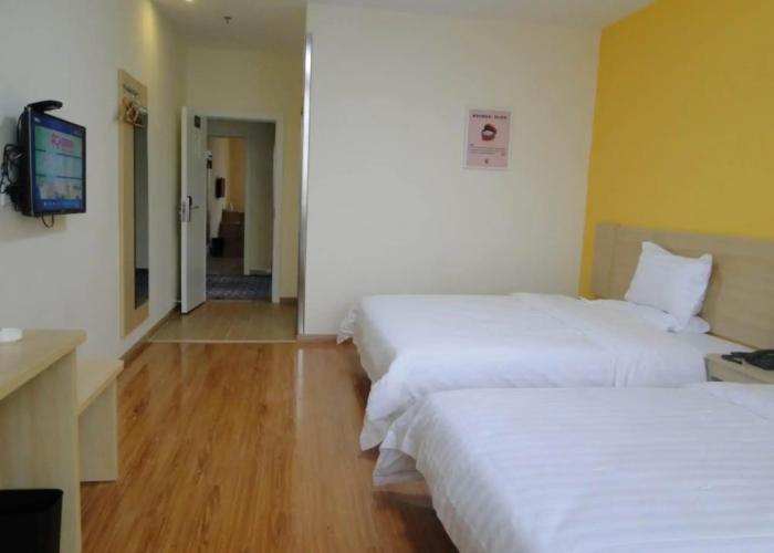 7Days Inn Chain Hotel (Taihe Bus Station)