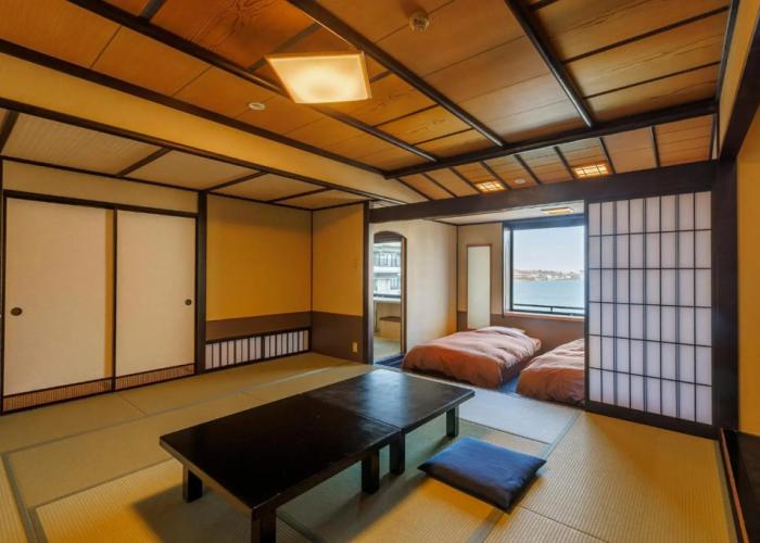 Ooedo Onsen Monogatari Premium Kaga Maruya