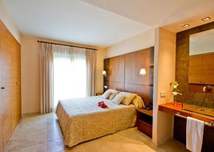 El Plantio Golf Resort