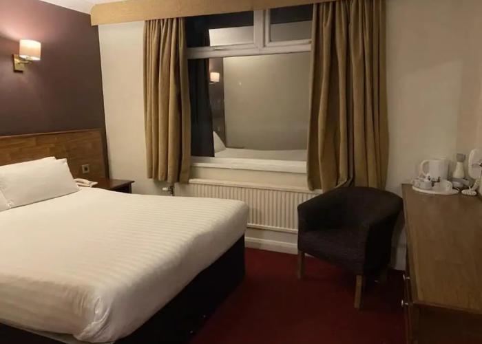 The Greyhound Hotel