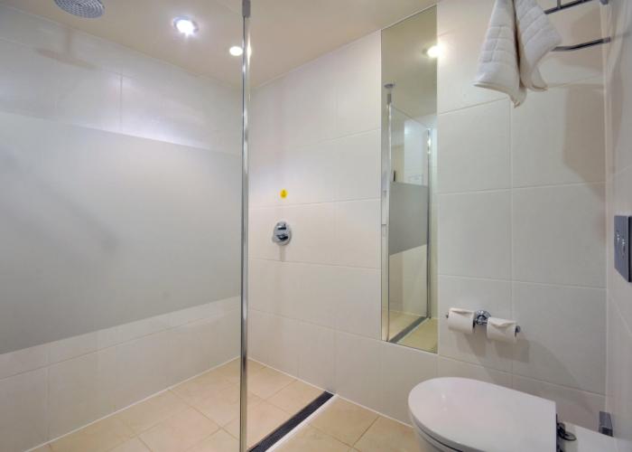 Holiday Inn Express Leigh - Sports Village by IHG