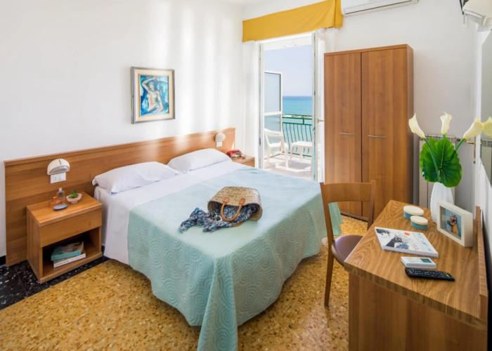 Mayola Hotel