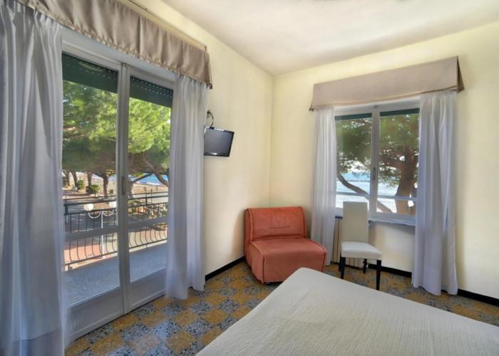 Mayola Hotel