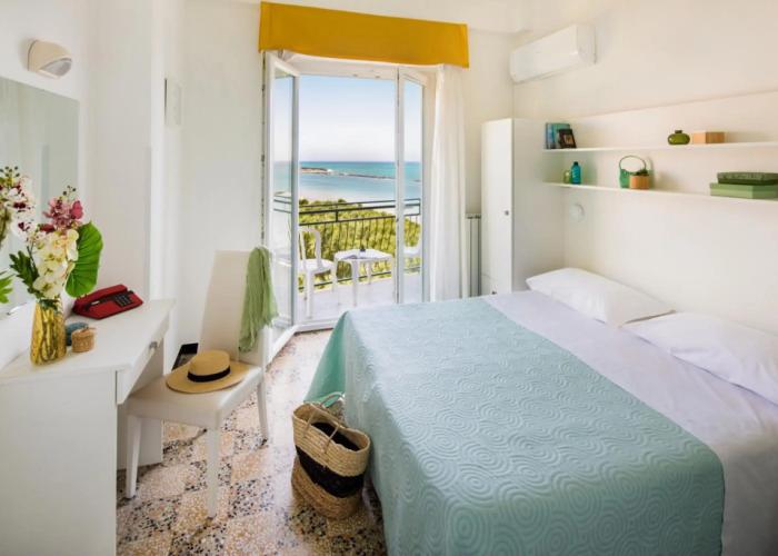 Mayola Hotel
