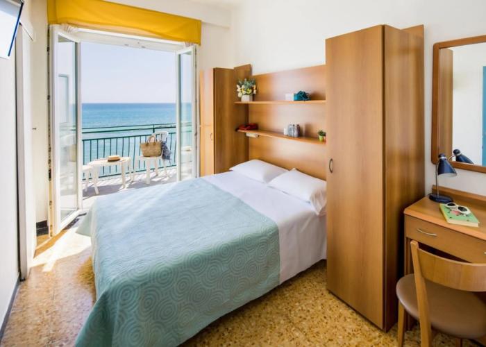Mayola Hotel