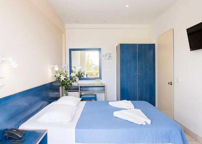Stefanakis Hotel & Apartments