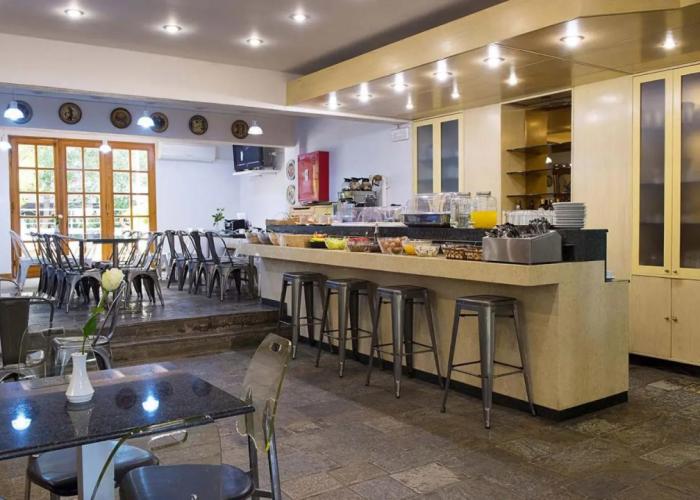 Stefanakis Hotel & Apartments