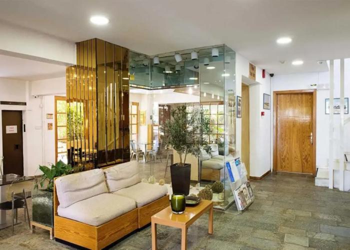 Stefanakis Hotel & Apartments