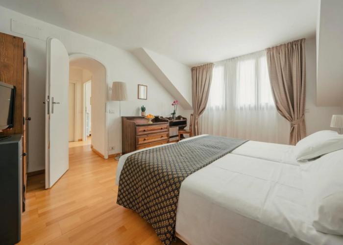 Hotel Marcora Palace