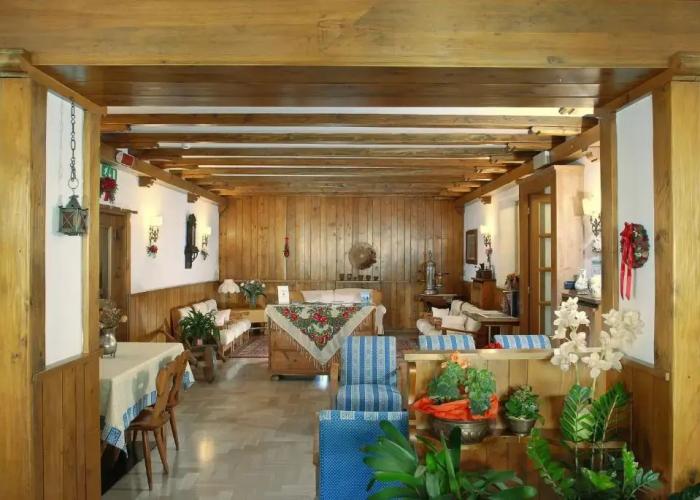 Hotel Albergo Dolomiti