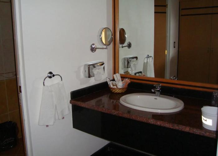 Suites Inn La Muralla Metepec
