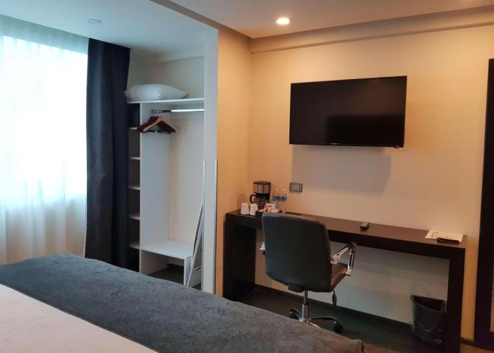 Best Western Plus Metepec & Suites