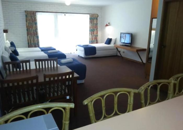 Barooga Country Inn Motel