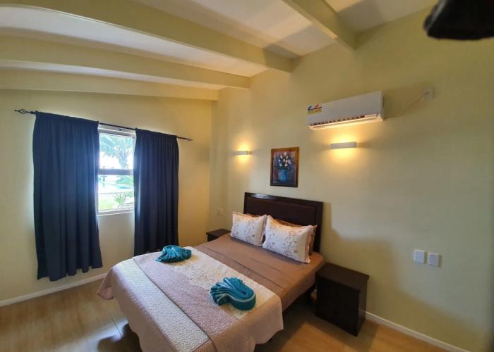 Le Uaina Beach Resort