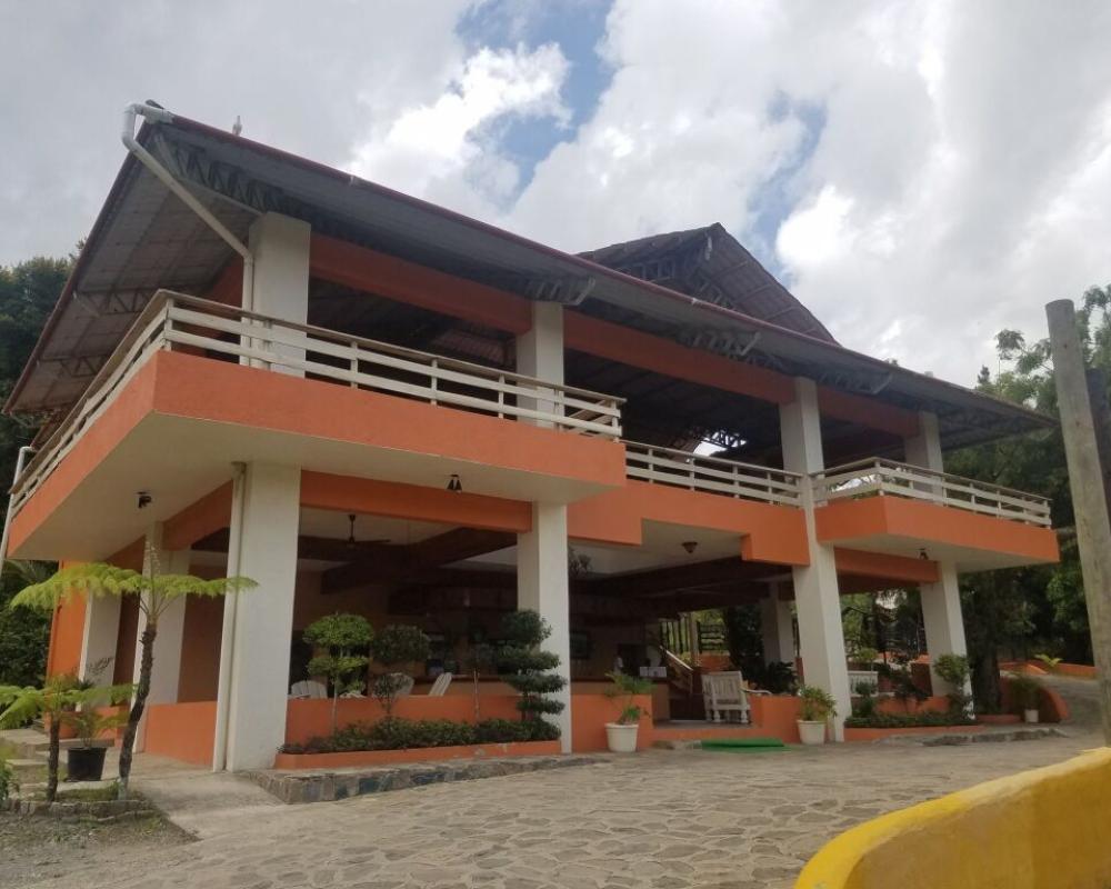 Jarabacoa River Club