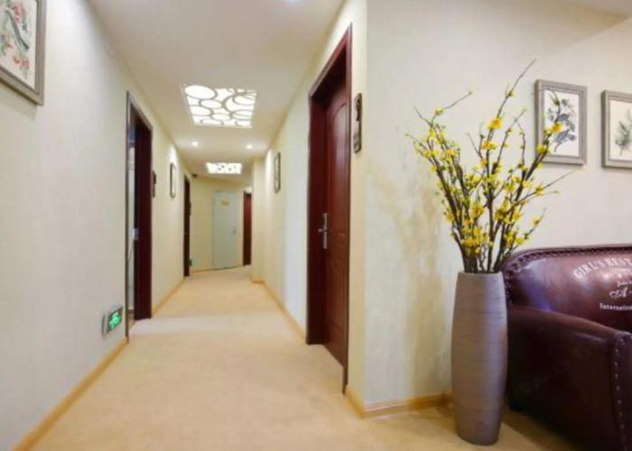 Hotel 1895GamOUSHOtel