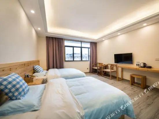 Zhihao Homestay
