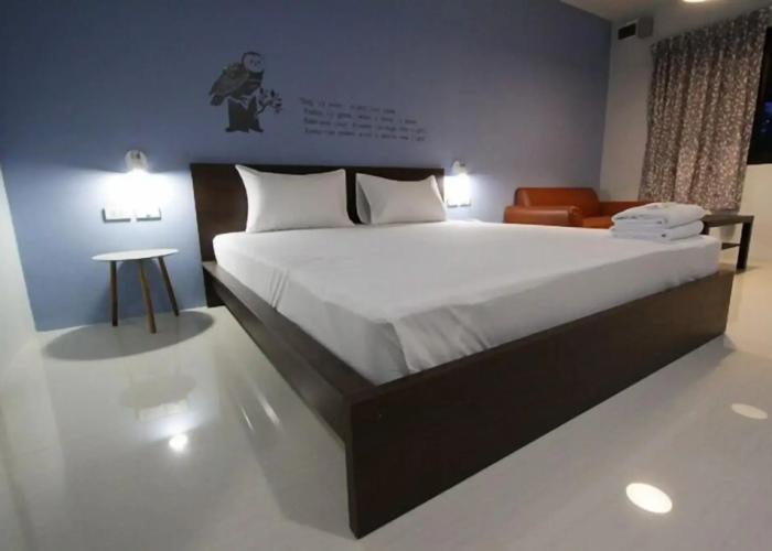 Eazy Motel Bangna