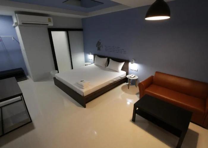 Eazy Motel Bangna