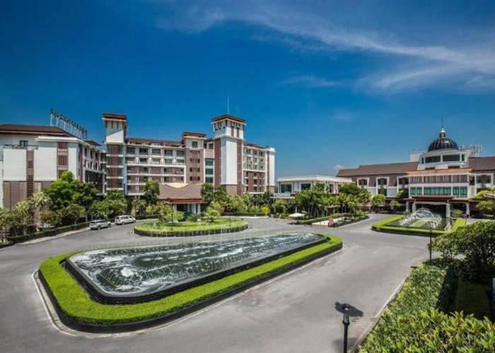 Summit Windmill Golf Suite Hotel @Suvarnabhumi