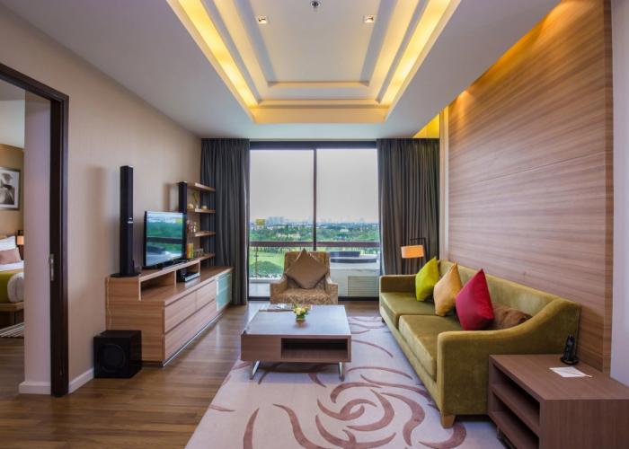 Summit Windmill Golf Suite Hotel @Suvarnabhumi