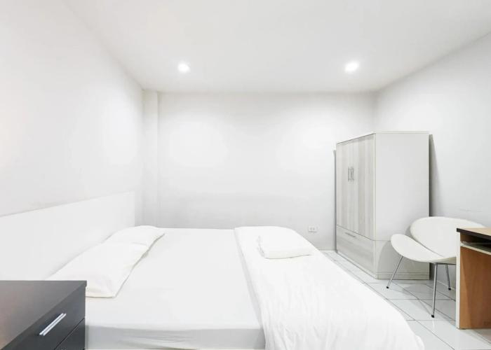 Freesia Guesthouse Suvarnabhumi