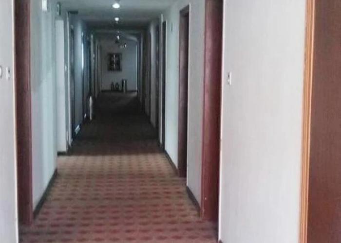 Jinyi Hotel