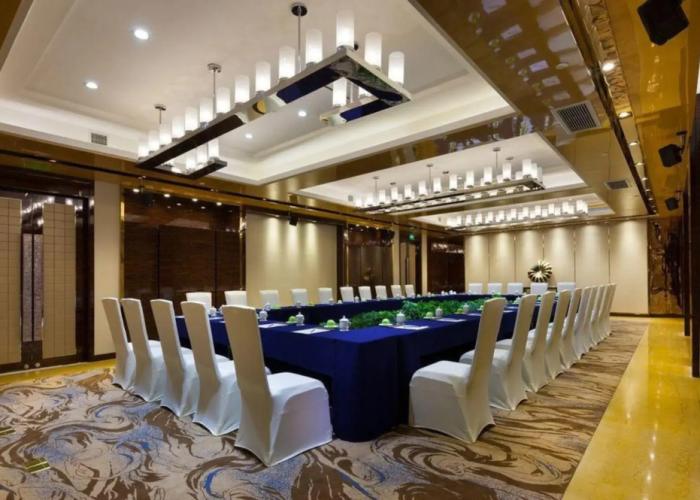 Junhua Hotel