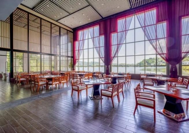 Taining Art Creation Hotel