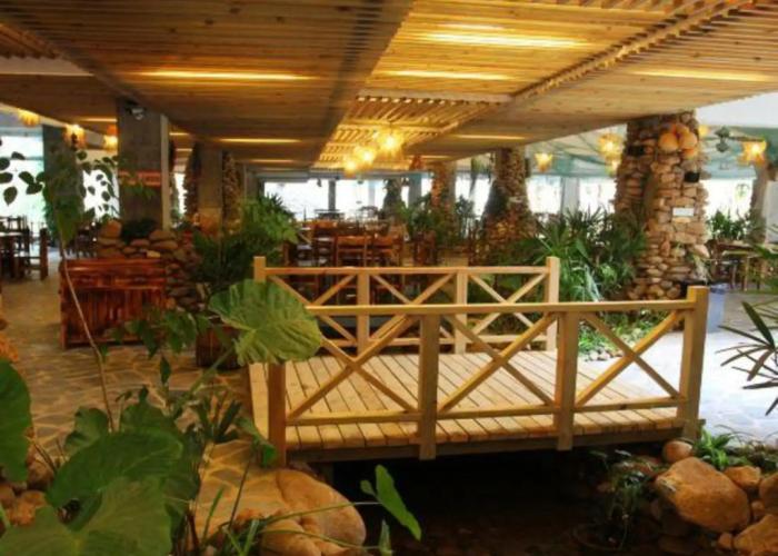 Tianfang Yuetan Hot Spring Resort