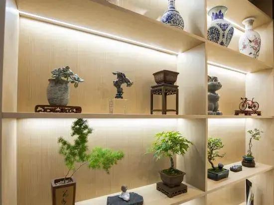 Qingmu Hotel (Nanjing Provincial Hospital of Traditional Chinese Medicine Xinjiekou Metro Station)