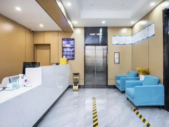 Qingmu Hotel (Nanjing Provincial Hospital of Traditional Chinese Medicine Xinjiekou Metro Station)