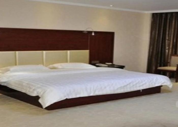 Qiudu Airport Hotel