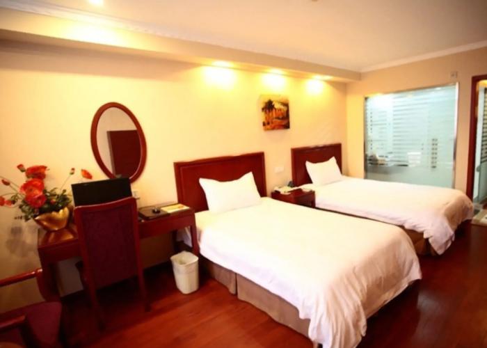 GreenTree Inn Huaian Chuzhou Avenue Zhou Enlai Memorial Hall Hotel