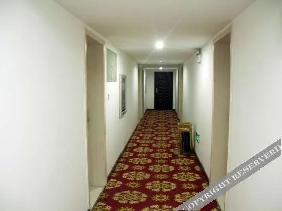 Jinhu A8 Business Hotel