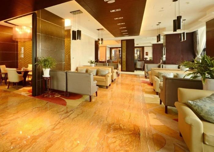 Star International Hotel