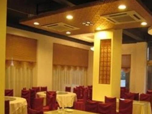 GreenTree Inn Jiangsu Suqian Sihong RenminS)Road Walking Street Express Hotel