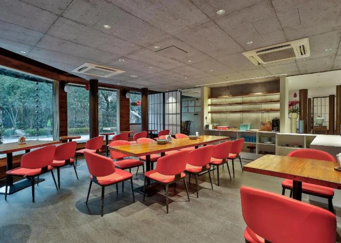 Yurong West Lake Cottage Resort Hotel