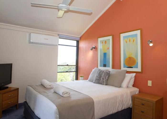 Glen Eden Beach Resort