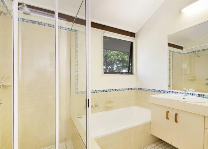 Glen Eden Beach Resort