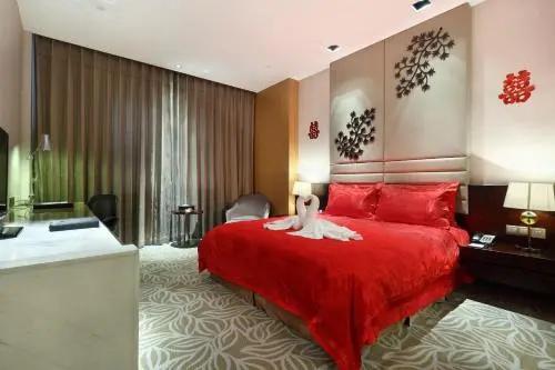 Ningbo East Harbour Hotel