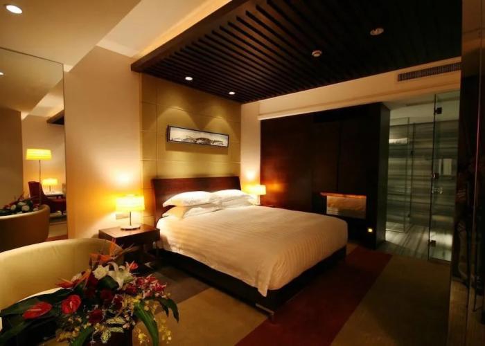 Four Seasons Rayli Hotel - Ningbo