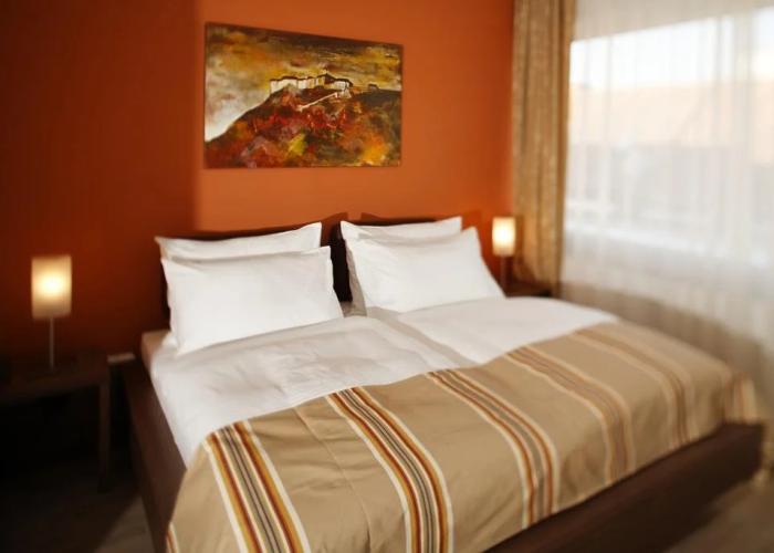 Hotel Lava Inn