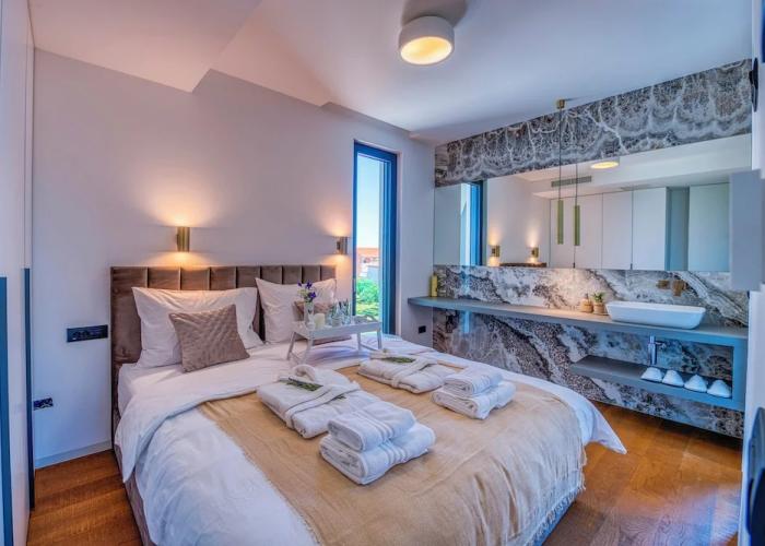 Crystal Holiday Residence II