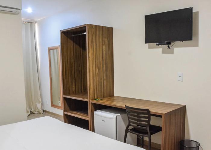 Mac Hotel