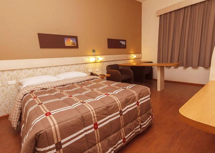 Hotel 10 Palmas