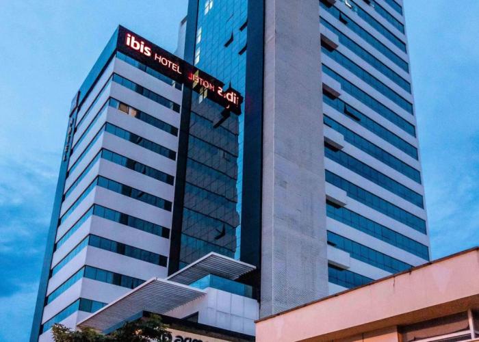 Ibis Palmas Avenida JK
