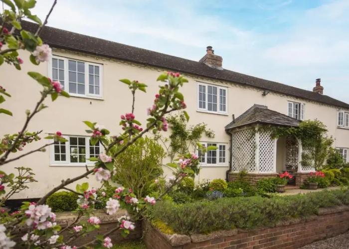 Mulsford Cottage Bed & Breakfast
